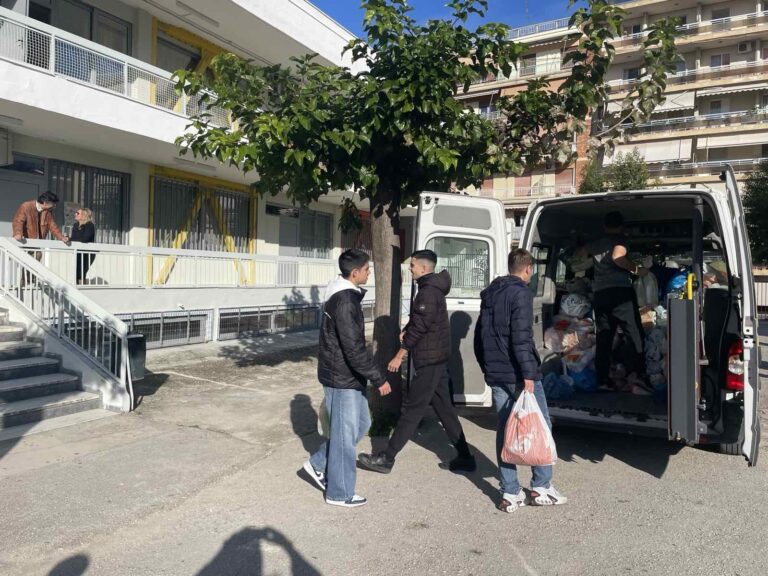 Δευτέρα 22 Δεκεμβρίου 2025 – Το σχολείο μας διοργάνωσε  Χριστουγεννιάτικη Δράση κοινωνικής προσφοράς στο ίδρυμα “Κιβωτός της Αγάπης”.