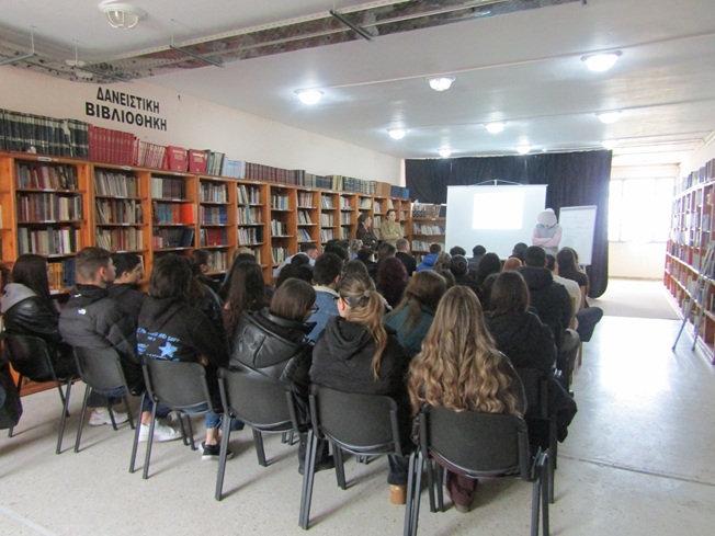 Τετάρτη 1η Απριλίου  –   Εκπαιδευτική Επίσκεψη,  των  μαθητών/τριών των τμημάτων Ανθρωπιστικού Προσανατολισμού της  Γ΄ και Β΄ Τάξης  του σχολείου μας, στο Σωφρονιστικό Κατάστημα Πάτρας και στο Σχολείο Δεύτερης Ευκαιρίας.